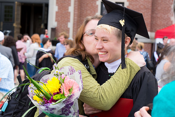 20140518_emmagraduation_F-2464