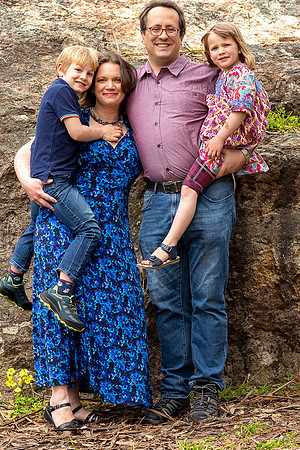 20230406_Godfrey_Kahn_family_shoot-6365