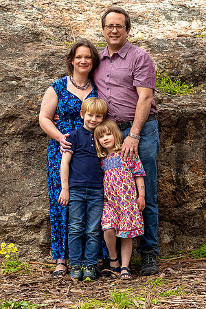 20230406_Godfrey_Kahn_family_shoot-6384
