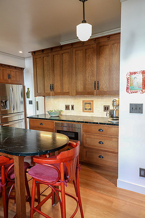 20180122_kahn_leonard_kitchen-1844