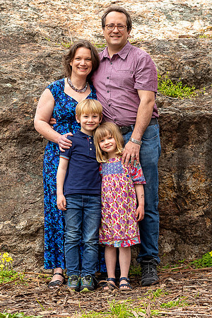 20230406_Godfrey_Kahn_family_shoot-6381