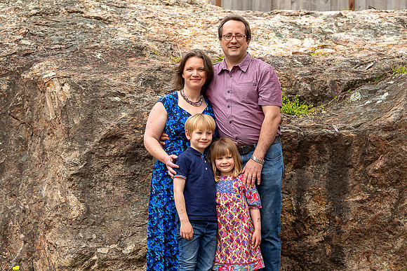 20230406_Godfrey_Kahn_family_shoot-6378