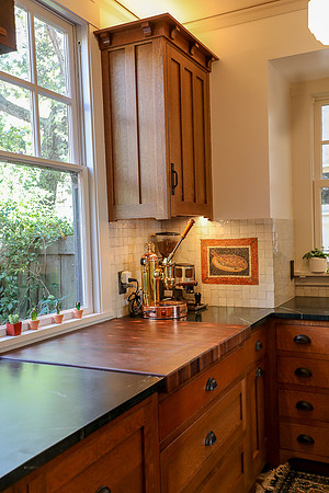 20180122_kahn_leonard_kitchen-1756