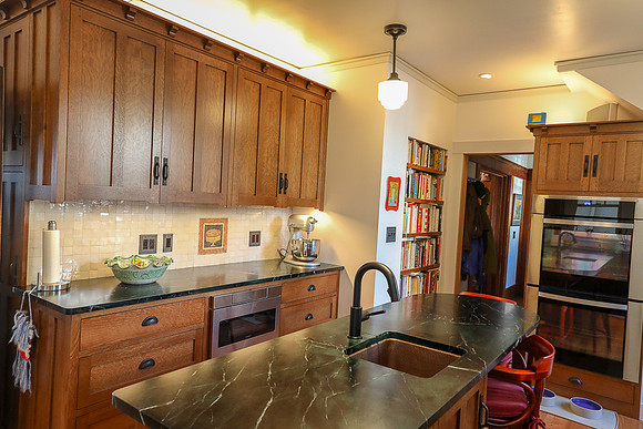 20180122_kahn_leonard_kitchen-1773