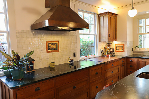 20180122_kahn_leonard_kitchen-1759