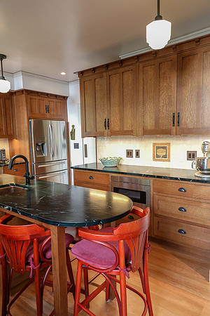 20180122_kahn_leonard_kitchen-1843