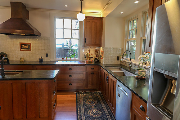 20180122_kahn_leonard_kitchen-1770